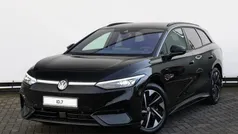 Zwart Gebruikt 2025 VW ID.7 Pro Sedan | € 53.800 (Goede deal)