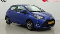 Blauw Gebruikt 2018 Toyota Yaris Hybrid Hatchback | € 17.499 (Eerlijke prijs)