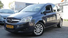 Grijs Gebruikt 2008 Opel Zafira MPV | € 1.950 (Eerlijke prijs)