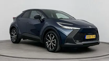 Blauw Occasion 2025 Toyota C-HR SUV | € 33.999 (Goede deal)