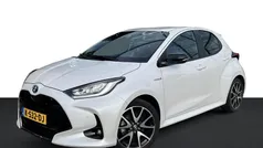 Wit Gebruikt 2020 Toyota Yaris Executive Hatchback | € 22.499 (Eerlijke prijs)