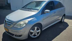 Grijs Gebruikt 2005 Mercedes B200 MPV | € 1.299 (Super prijs)