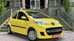 Geel Gebruikt 2011 Peugeot 107 Urban Move Hatchback | € 3.745 (Eerlijke prijs)