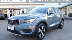 Grijs Gebruikt 2020 Volvo XC40 Momentum SUV | € 32.895 (Eerlijke prijs)