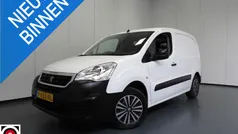 Gebruikt 2018 Peugeot Partner Premium MPV | € 10.598 (Eerlijke prijs)