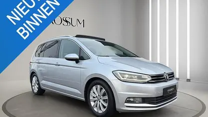 Grijs (metallic) Occasion 2016 VW Touran Highline MPV | € 14.995 (Eerlijke prijs)