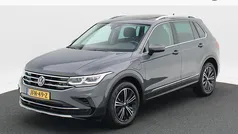 Gebruikt 2021 VW Tiguan Elegance SUV | € 29.850 (Eerlijke prijs)