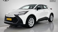 Wit Nieuw 2025 Toyota C-HR Active SUV | € 34.945 (Eerlijke prijs)