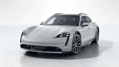 Gebruikt 2024 Porsche Taycan Cross Turismo Sedan | € 89.900 (Eerlijke prijs)