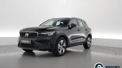 Gebruikt 2022 Volvo XC40 Plus SUV | € 32.450 (Eerlijke prijs)