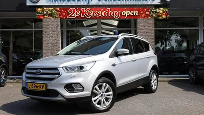 Grijs Gebruikt 2020 Ford Kuga Titanium SUV | € 20.445 (Goede deal)