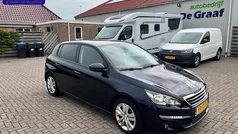 Blauw Gebruikt 2015 Peugeot 308 Hatchback | € 7.950 (Eerlijke prijs)