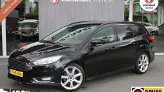 Zwart Gebruikt 2015 Ford Focus Titanium Stationwagen | € 7.995 (Eerlijke prijs)