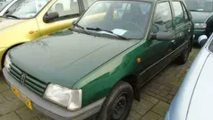 Peugeot 205
