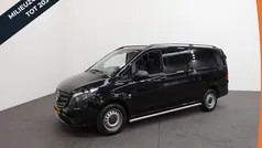 Zwart Gebruikt 2023 Mercedes Vito MPV | € 35.490 (Eerlijke prijs)