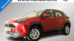Rood Gebruikt 2023 Toyota Yaris Cross Active SUV | € 26.250 (Eerlijke prijs)