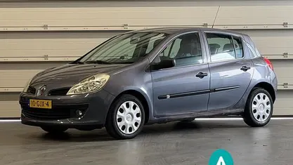 Occasion 2008 Renault Clio R.S. Hatchback | € 1.450 (Eerlijke prijs)
