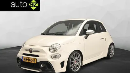 Wit Occasion 2017 Abarth 595 Turismo Hatchback | € 16.900 (Eerlijke prijs)