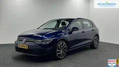 Blauw Gebruikt 2021 VW Golf VIII Life Hatchback | € 20.000 (Super prijs)
