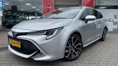 Grijs Gebruikt 2019 Toyota Corolla Executive Stationwagen | € 24.400 (Eerlijke prijs)