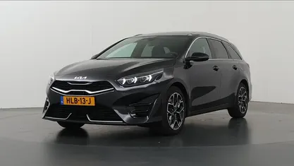 Occasion 2025 Kia Ceed GT-Line Hatchback | € 33.830 (Eerlijke prijs)