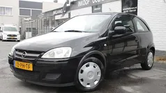 Gebruikt 2004 Opel Corsa Essentia Hatchback | € 1.490 (Eerlijke prijs)
