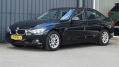 Zwart Gebruikt 2012 BMW 320 Executive Sedan | € 9.945 (Eerlijke prijs)