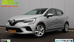 Gebruikt 2021 Renault Clio V Zen Hatchback | € 9.900 (Goede deal)