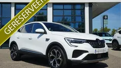 Wit parelmoer Gebruikt 2024 Renault Arkana Techno SUV | € 29.950 (Eerlijke prijs)