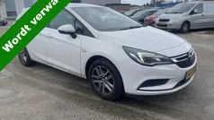 Wit Gebruikt 2017 Opel Astra Edition Stationwagen | € 5.450 (Eerlijke prijs)