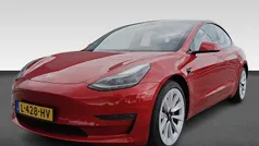 Rood Gebruikt 2021 Tesla Model 3 Long Range Sedan | € 28.925 (Eerlijke prijs)