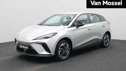 Zilver Nieuw 2025 MG MG4 EV Hatchback | € 23.995 (Eerlijke prijs)