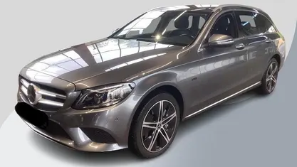 Gebruikt 2020 Mercedes C300 Avantgarde Stationwagen | € 27.800 (Goede deal)