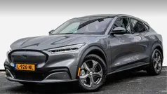 Grijs Gebruikt 2021 Ford Mustang Mach-E SUV | € 24.940 (Eerlijke prijs)