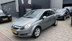 Grijs Gebruikt 2010 Opel Corsa Selection Hatchback | € 2.999 (Goede deal)