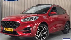 Rood Gebruikt 2021 Ford Kuga ST-Line X SUV | € 23.900 (Eerlijke prijs)