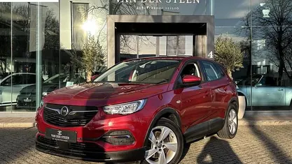Rood Gebruikt 2021 Opel Grandland X Elegance SUV | € 20.945 (Super prijs)