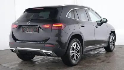 Gebruikt 2024 Mercedes GLA250 SUV | € 45.750 (Eerlijke prijs)