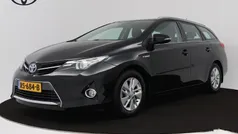 Zwart Gebruikt 2014 Toyota Auris Hybrid Stationwagen | € 15.445 (Eerlijke prijs)