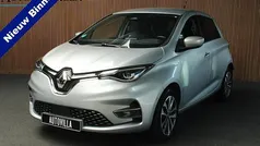 Zilver Gebruikt 2022 Renault Zoe Intens Hatchback | € 18.950 (Eerlijke prijs)