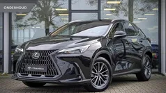 Zwart Gebruikt 2023 Lexus NX450h+ Luxury Line SUV | € 52.495 (Eerlijke prijs)