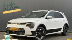 Clear white Gebruikt 2023 Kia e-Niro 2 SUV | € 34.440 (Eerlijke prijs)