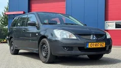 Grijs Gebruikt 2005 Mitsubishi Lancer Stationwagen | € 999 (Eerlijke prijs)