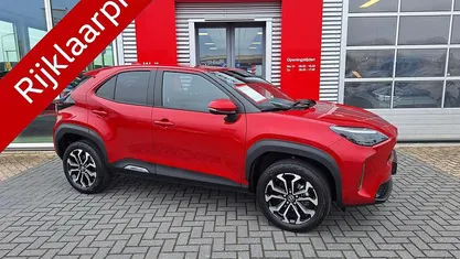 Occasion Toyota Yaris Cross 116 PK (85 kW) 2023 Rood SUV