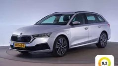 Grijs Gebruikt 2021 Skoda Octavia Business Line Stationwagen | € 19.909 (Super prijs)