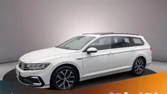 Wit Gebruikt 2021 VW Passat Business Stationwagen | € 28.500 (Eerlijke prijs)