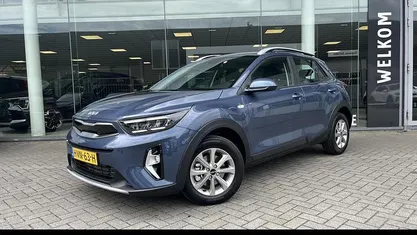 Gebruikt 2025 Kia Stonic SUV | € 27.295 (Eerlijke prijs)