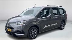 Gebruikt 2022 Toyota Proace Verso City Stationwagen | € 31.990 (Eerlijke prijs)