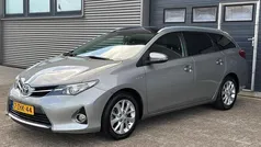 Grijs Gebruikt 2015 Toyota Auris Touring Sports Stationwagen | € 11.499 (Eerlijke prijs)