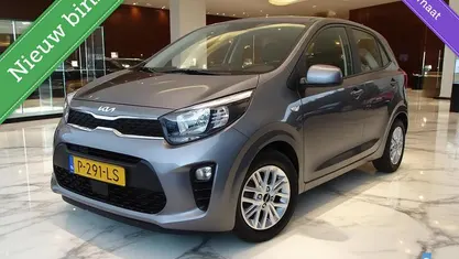 Grijs (metallic) Occasion 2022 Kia Picanto Comfort Hatchback | € 17.500 (Eerlijke prijs)
